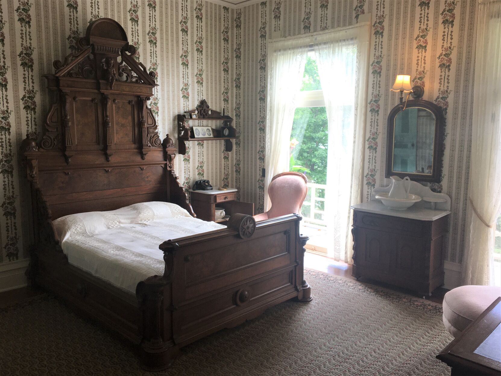 Black Point Estate Bedroom
